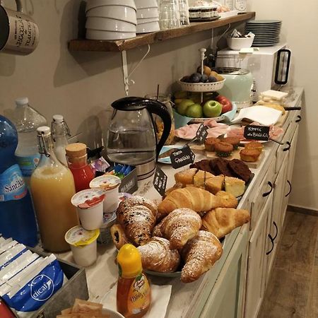 Nonna Giulina Hotel Castagnole delle Lanze Bagian luar foto