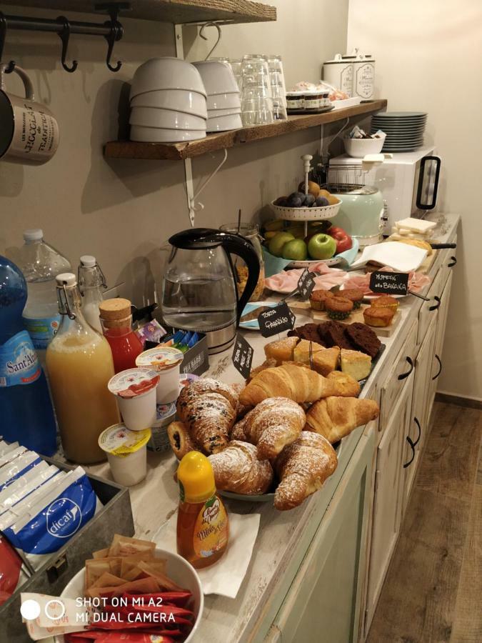 Nonna Giulina Hotel Castagnole delle Lanze Bagian luar foto